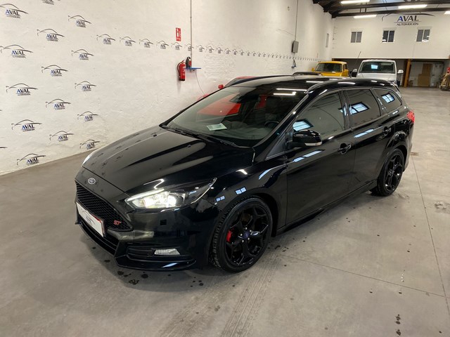 Ford Focus ST 2.0 TDI foto 10