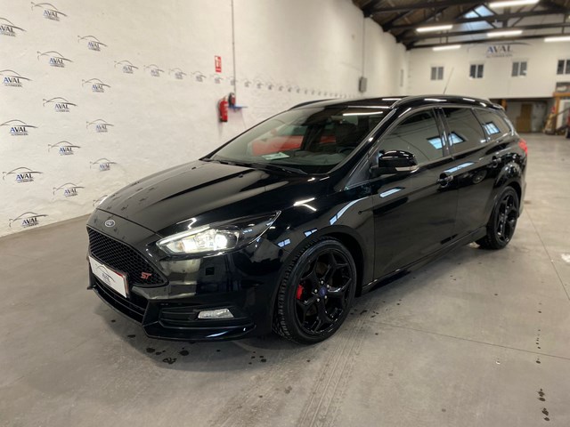 Ford Focus ST 2.0 TDI foto 2