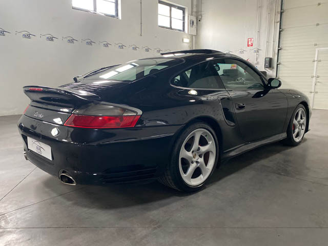 Porsche 911 996 turbo foto 19