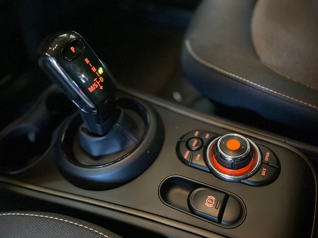 Mini Cooper Countryman 2.0 diesel foto 14