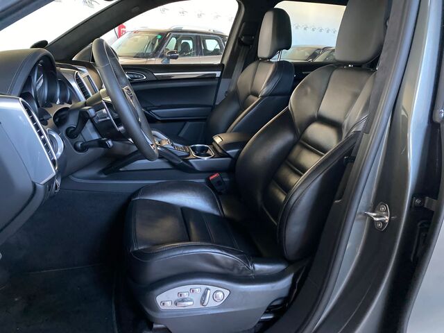 Porsche Cayenne Turbo foto 13