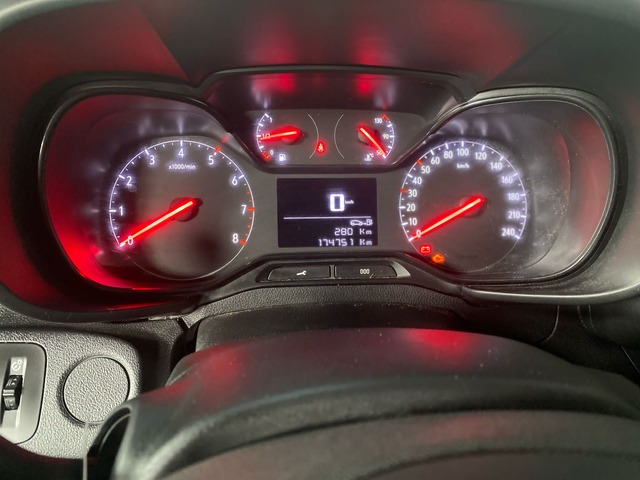 Opel Combo 1.5d foto 10