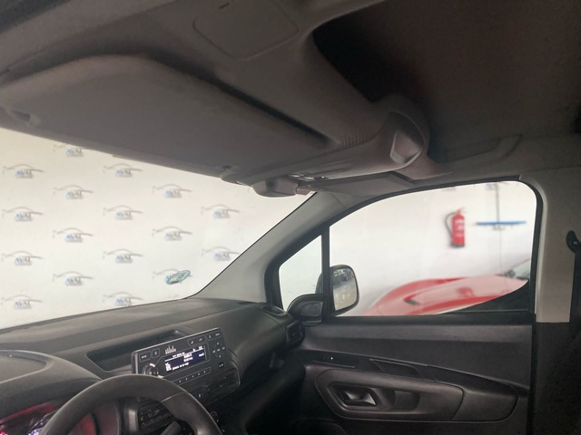 Opel Combo 1.5d foto 13