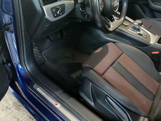 Audi A4 Avant 3.0 TDI Quattro S-line foto 16