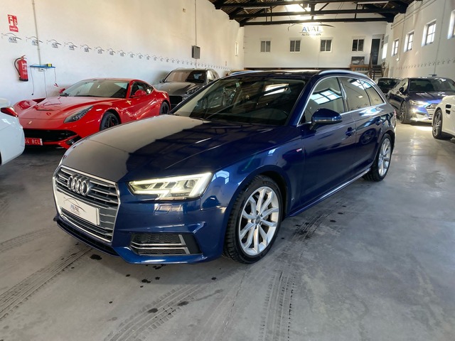 Audi A4 Avant 3.0 TDI Quattro S-line foto 17