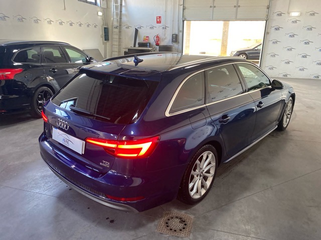 Audi A4 Avant 3.0 TDI Quattro S-line foto 19