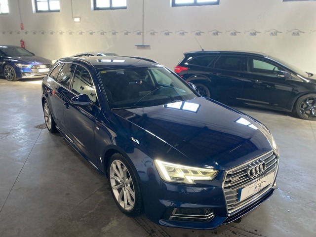 Audi A4 Avant 3.0 TDI Quattro S-line foto 3