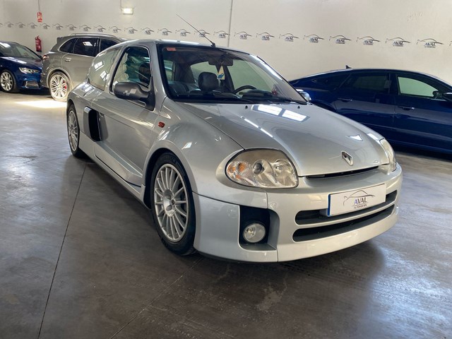 Renault Clio V6 fase 1 foto 3