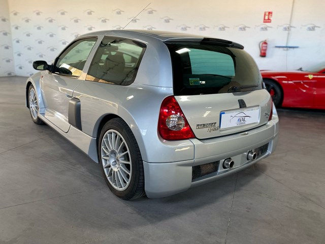 Renault Clio V6 fase 1 foto 7
