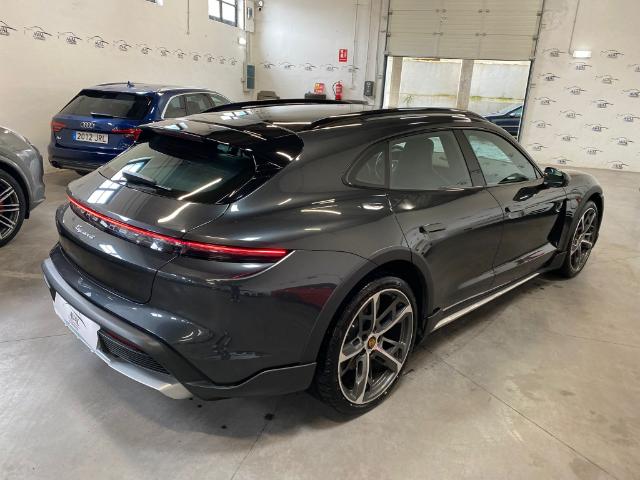 Porsche Taycan 4 cross turismo foto 9