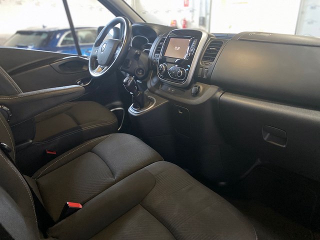 Renault Traffic Space class 2.0dci foto 12