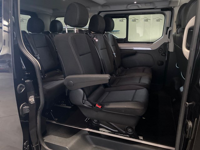 Renault Traffic Space class 2.0dci foto 15