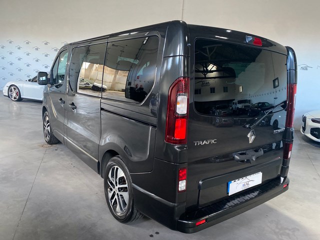 Renault Traffic Space class 2.0dci foto 5