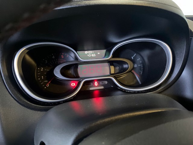 Renault Traffic Space class 2.0dci foto 7