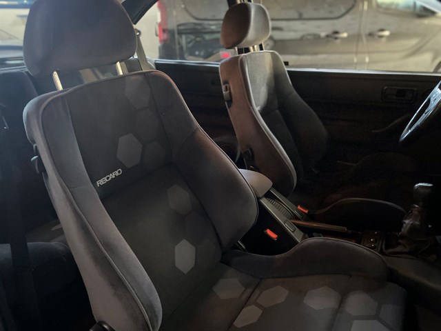 Ford Escort RS Cosworth foto 14