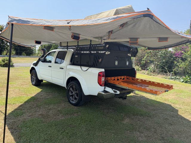 Nissan Navara D40 foto 21